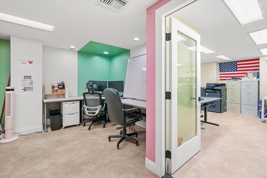 More Photos Of 141 Parliament Loop, Lake Mary Office For Sale