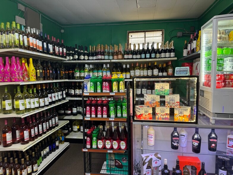 More Photos Of 567 Gordon Hwy, Gordon Convenience Store For Sale
