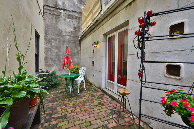 More Photos Of 239 Race St, Philadelphia Apartments For Sale