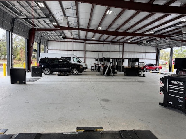 More Photos Of 13087 County Line Rd, Spring Hill Auto Repair For Sale
