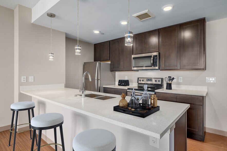 More Photos Of 99 W Saint Clair Ave, Cleveland Apartments For Lease