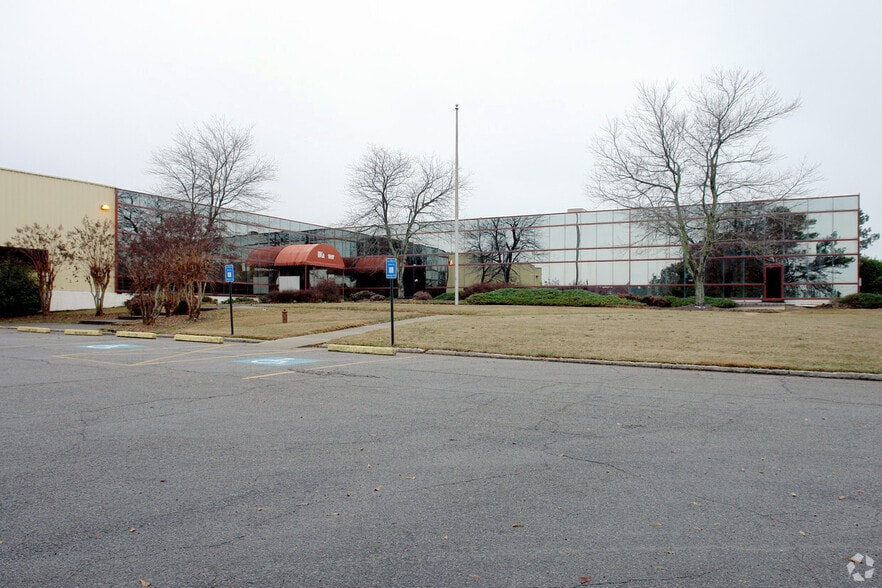 7468 Jonesboro Rd, Jonesboro, GA 30236 Warehouse For Sale