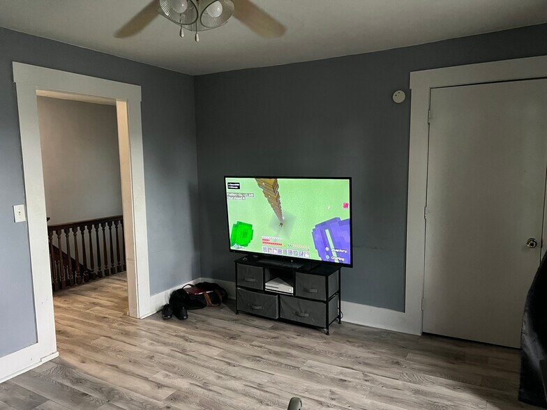 More Photos Of 713 Reed St, Columbus Apartments For Sale