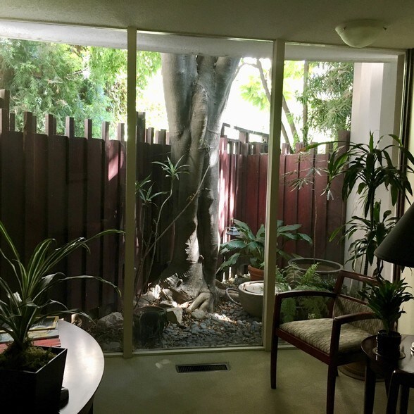 More Photos Of 181 N Oak Knoll Ave, Pasadena Office For Lease