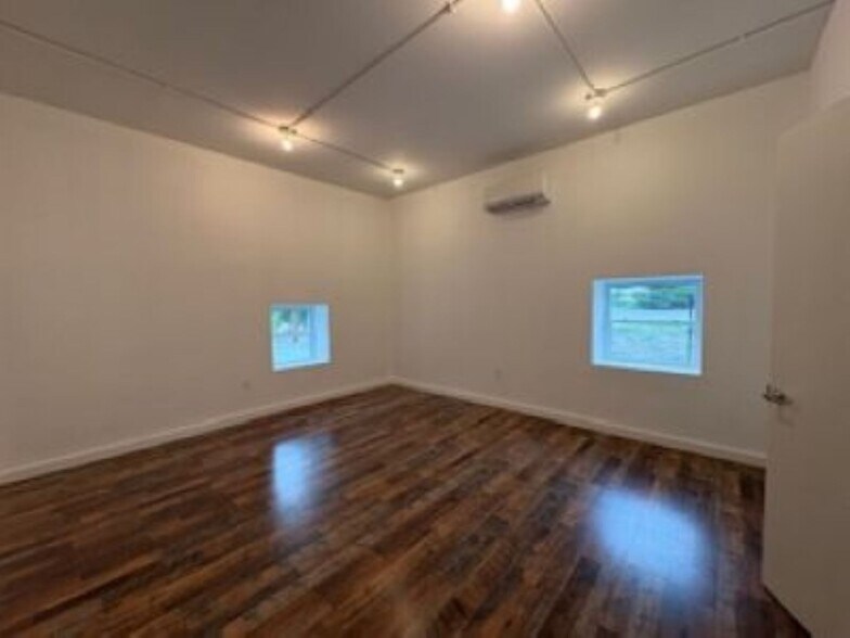 More Photos Of 160 Rt 206, Chester Office For Sale