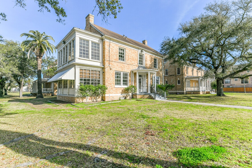More Photos Of 1424 45th st, Galveston Land For Sale