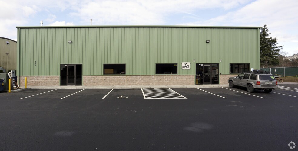 More Photos Of 421 C St, Washougal Warehouse For Sale