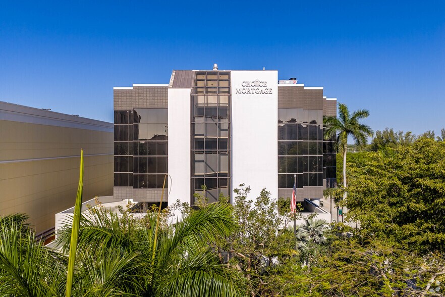 More Photos Of 40 SE 5th St, Boca Raton Office For Lease