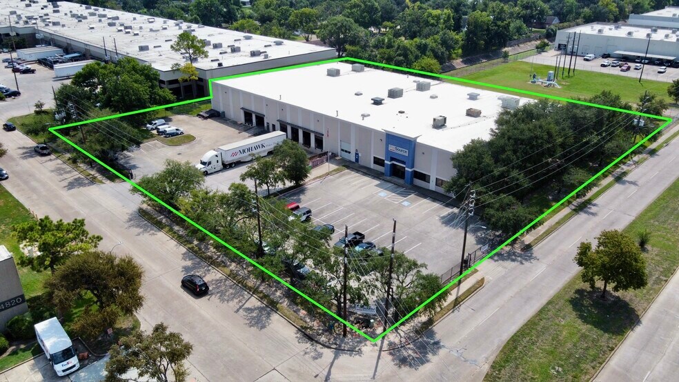 Primary Photo Of 4730 Blalock Rd, Houston Showroom For Sale