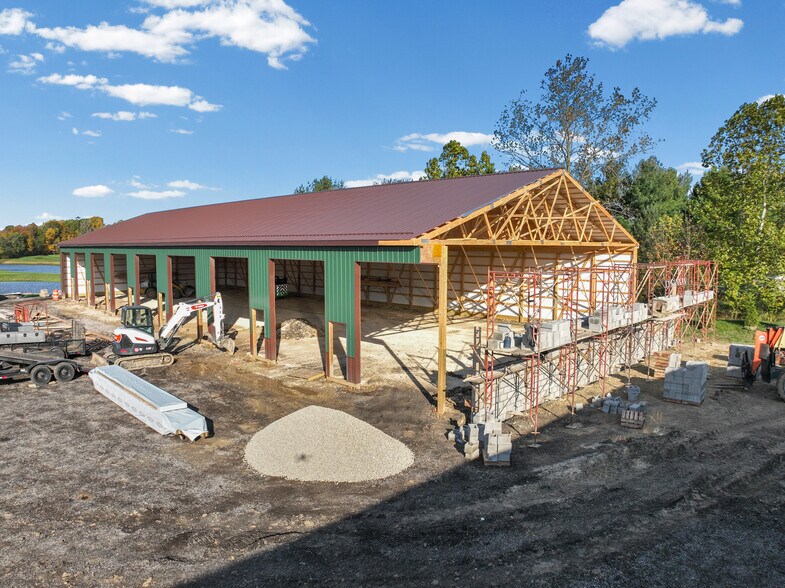 More Photos Of 3342 Pearl rd, Medina Flex For Lease