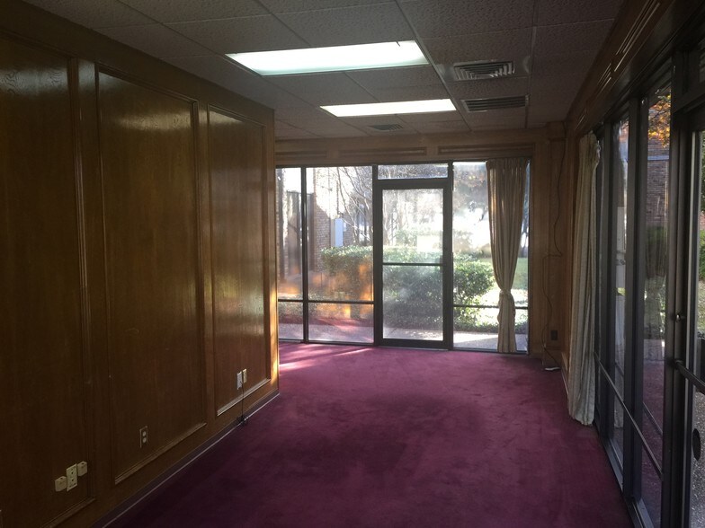 More Photos Of 2801-2831 W Parker Rd, Plano Medical For Lease