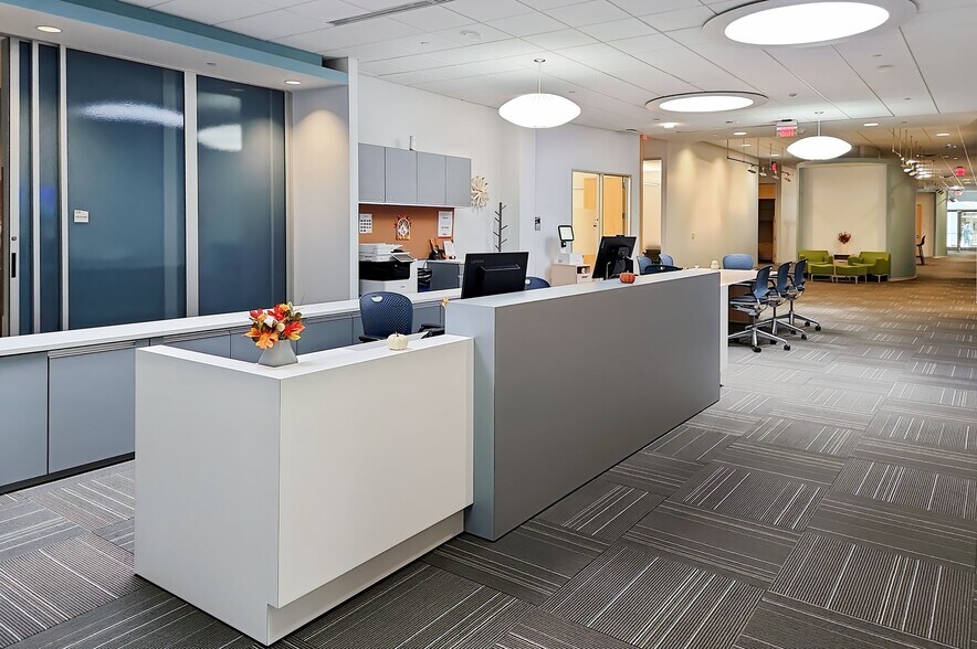 More Photos Of 50 Pennwood Pl, Warrendale Coworking Space