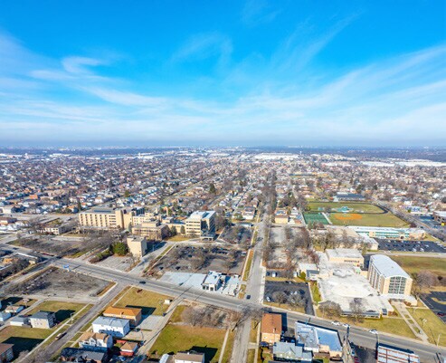 More Photos Of 50 E Huron St, Chicago Medical For Sale