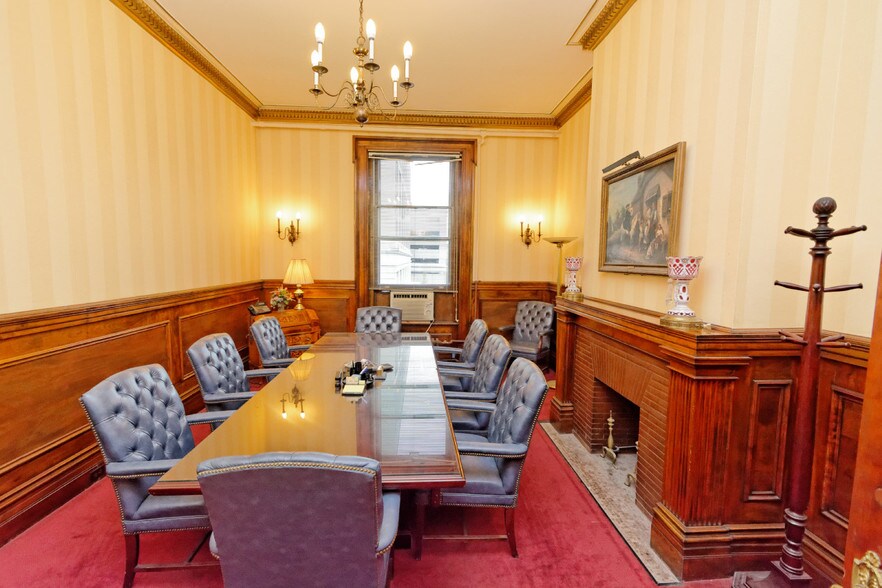 More Photos Of 600 Broadway, Albany Office For Sale