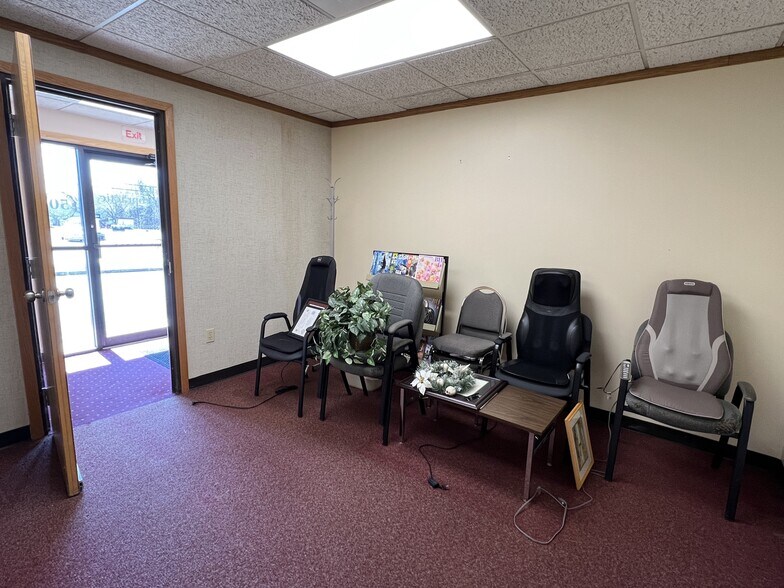 More Photos Of 155 Mount Pleasant Rd, West Newton Medical For Sale