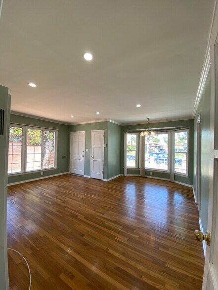 More Photos Of 4069-4071 Sawtelle Blvd, Culver City Apartments For Sale