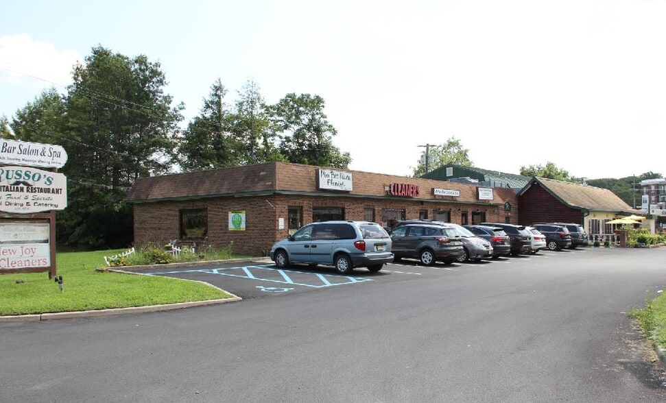 More Photos Of 1302 Monmouth Rd, Mount Holly Storefront Retail Office For Lease