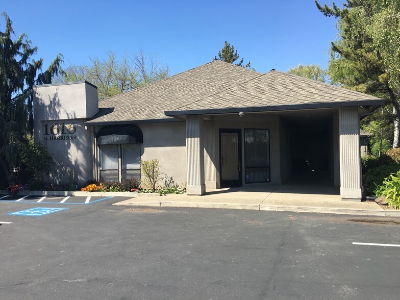 Primary Photo Of 1616 N Harrison St, Stockton Medical For Sale