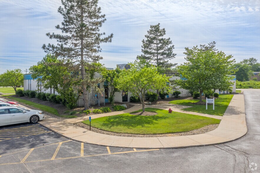 More Photos Of 29201 Aurora Rd, Solon Office For Lease