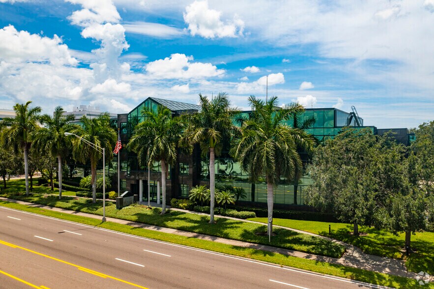 More Photos Of 1250 S Tamiami Trl, Sarasota Medical For Lease