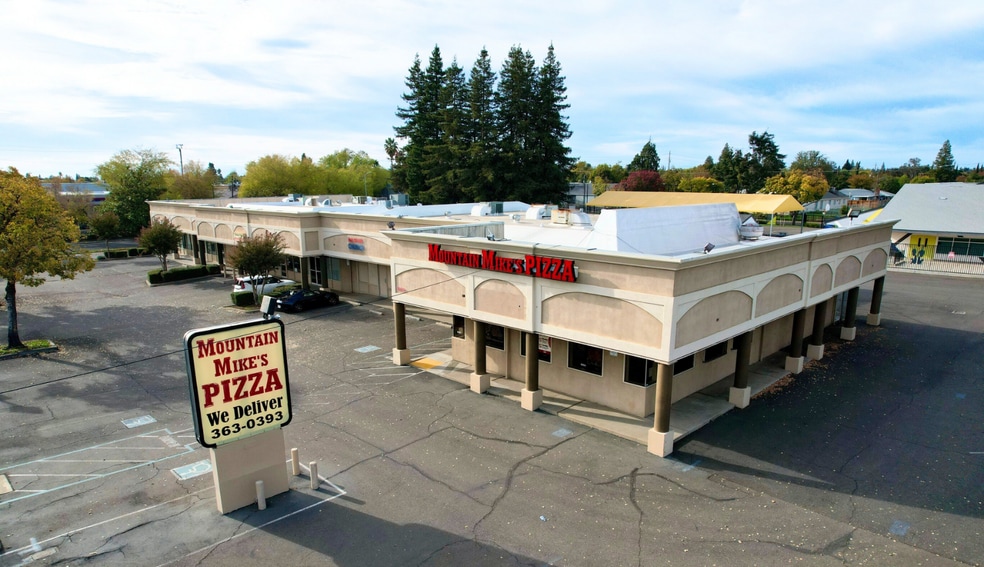 Primary Photo Of 10415-10419 Folsom Blvd, Rancho Cordova General Retail For Sale