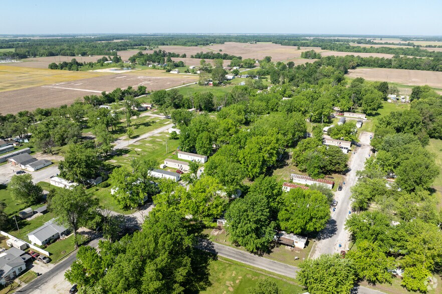 More Photos Of 1350 S Brookside St, Centralia Trailer Camper Park For Sale