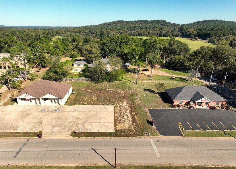 More Photos Of 359 N Cypress St, Gilmer Land For Sale