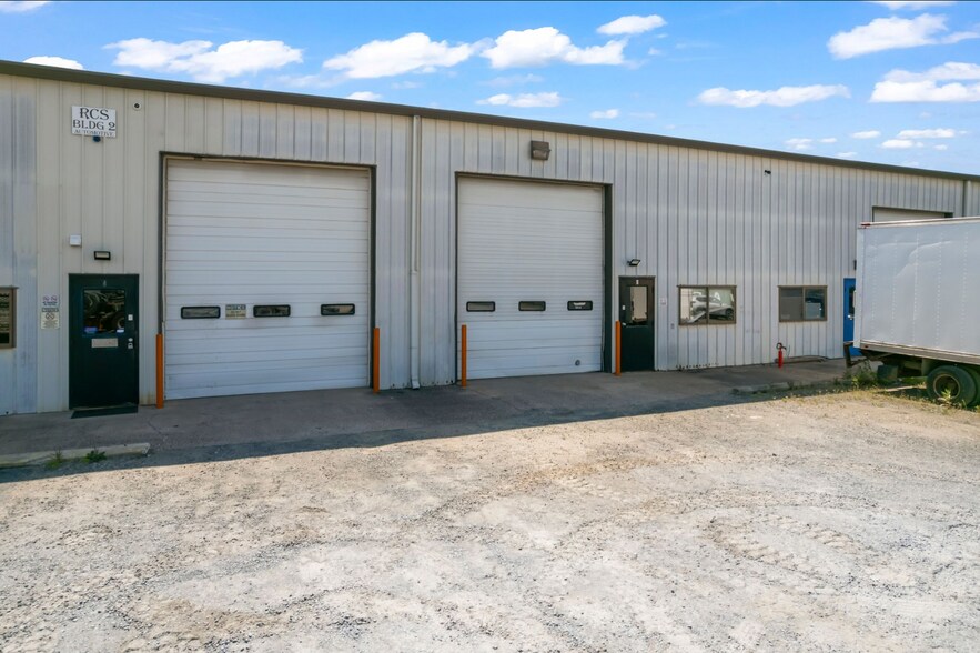 More Photos Of 10210 Marsh Rd, Bealeton Warehouse For Lease