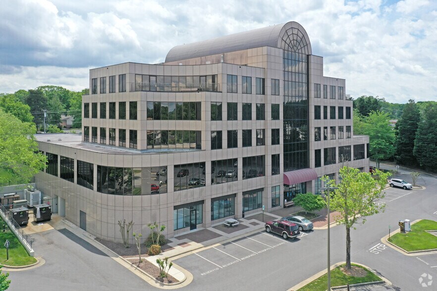 More Photos Of 2002 Pisgah Church Rd, Greensboro Office For Lease