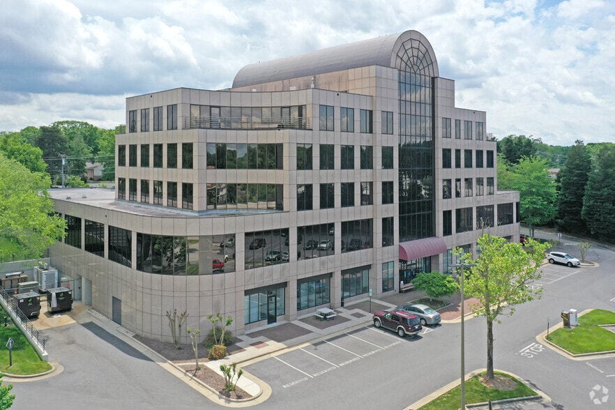 More Photos Of 2002 Pisgah Church Rd, Greensboro Office For Lease