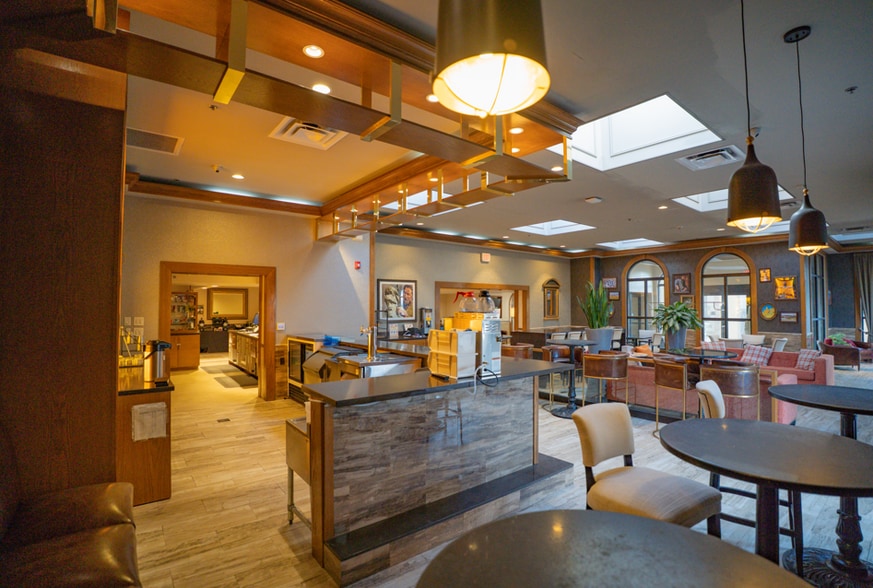 More Photos Of 7304 E 21st St, Indianapolis Hotel For Sale