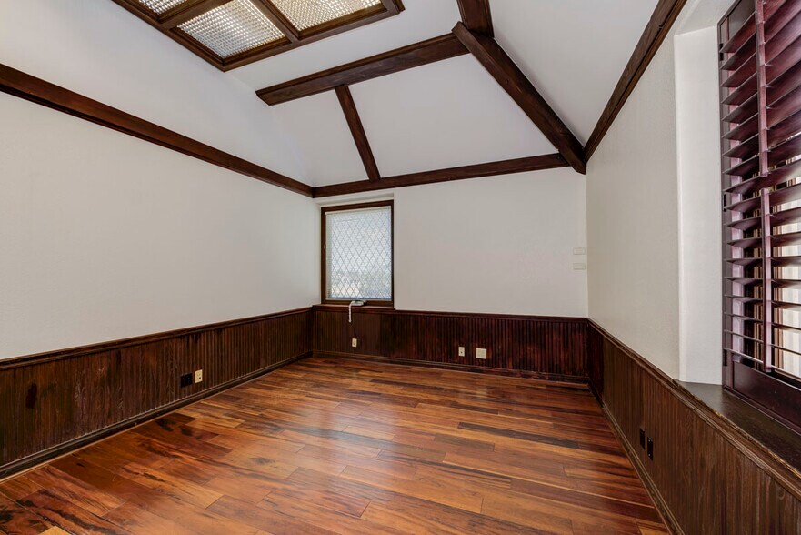 More Photos Of 2449 S El Camino Real, San Clemente Storefront Retail Office For Sale