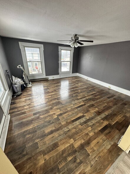 More Photos Of ,  Unknown For Sale