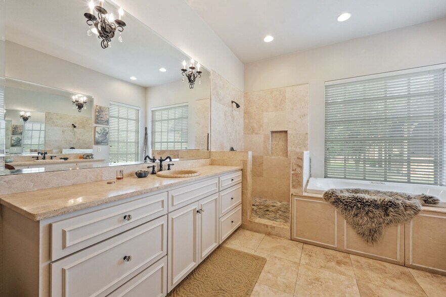 More Photos Of 2538 County Road 223, Floresville Land For Sale