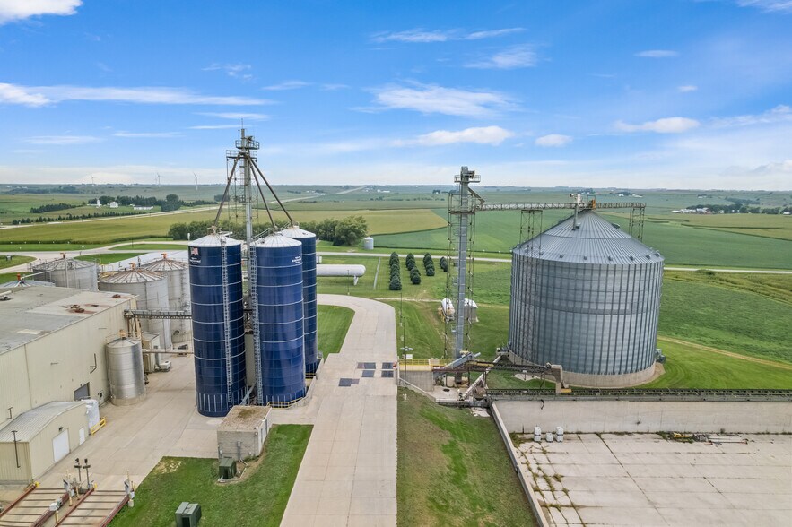 More Photos Of 6059 159th St, Galva Food Processing For Sale
