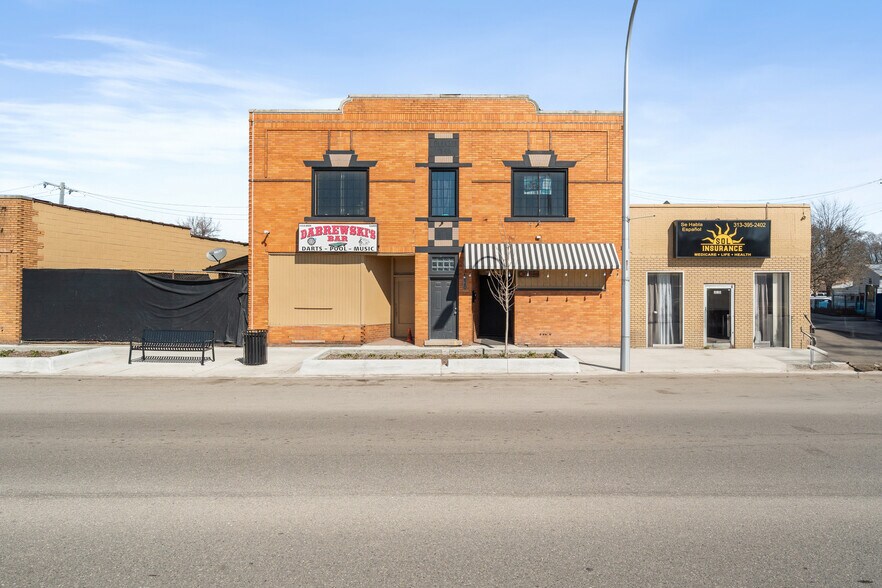 More Photos Of 220 Southfield Rd, Ecorse Storefront Retail Residential For Sale