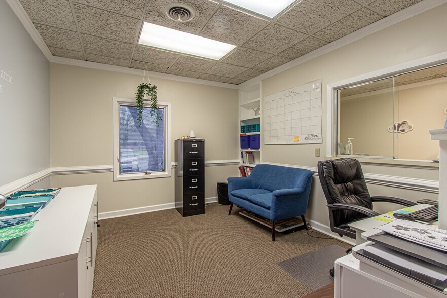 732 Thimble Shoals Blvd Newport News VA 23606 Medical For Sale