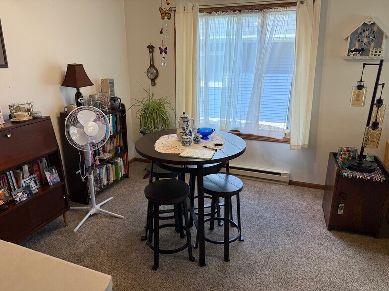 More Photos Of 34 E Paine St, Kiel Apartments For Sale