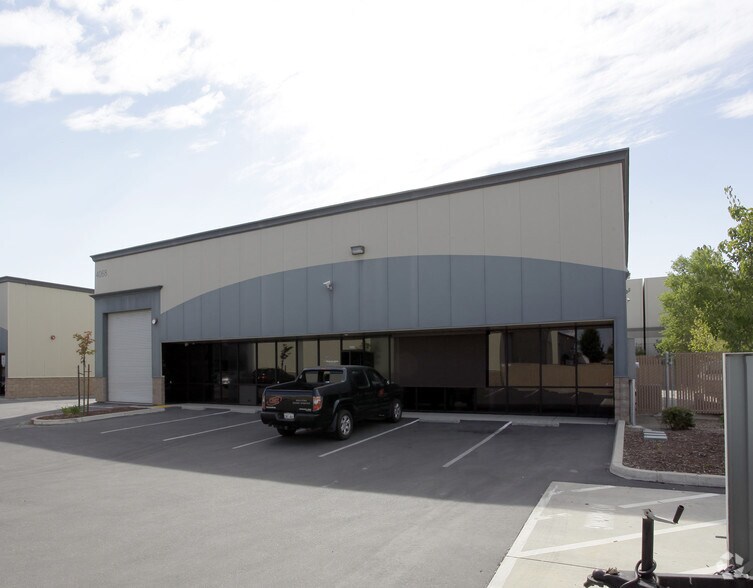 More Photos Of 4068 Cincinnati Ave, Rocklin Warehouse For Lease