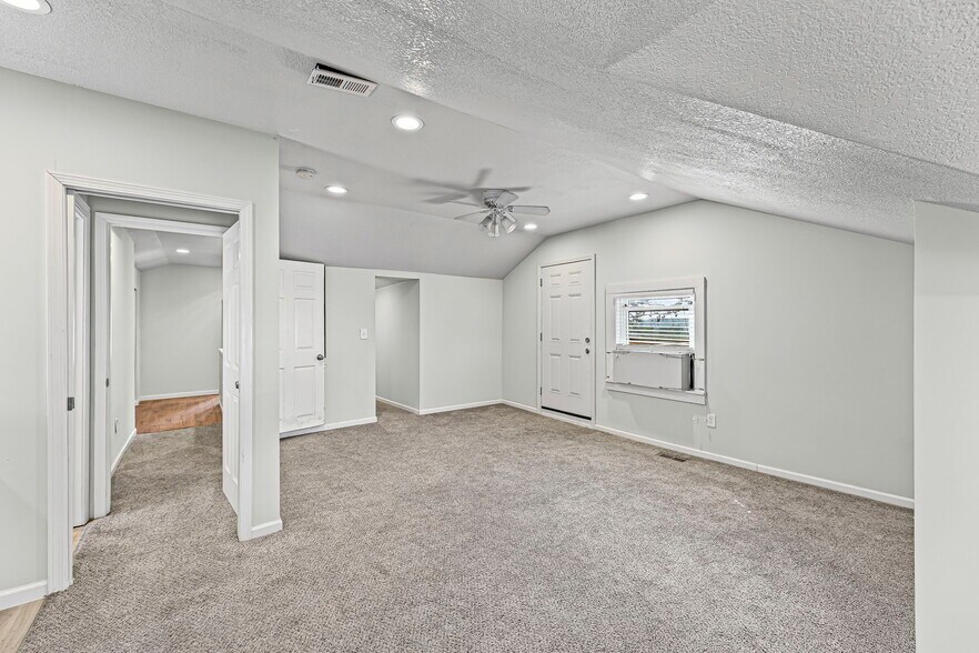 More Photos Of 347 Lawn Ave, Kansas City Apartments For Sale