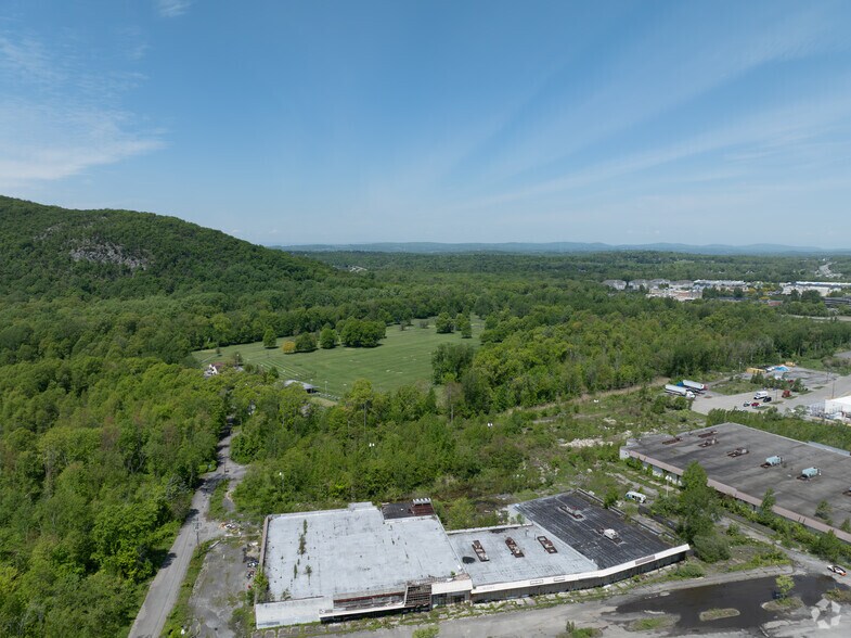 More Photos Of 387-485 Route 9, Fishkill Industrial For Sale