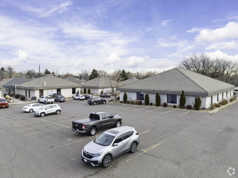 Primary Photo Of 2020 Wadsworth Blvd, Lakewood Medical For Lease