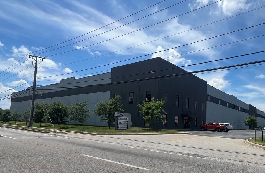 More Photos Of 5680-5682 Shepherdsville Rd, Louisville Unknown For Lease