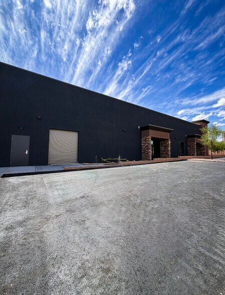 More Photos Of 2541 Buffalo dr, Las Vegas General Retail For Lease