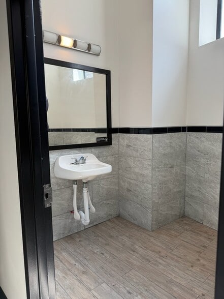 More Photos Of 100 Fountain St, Providence Apartments For Lease