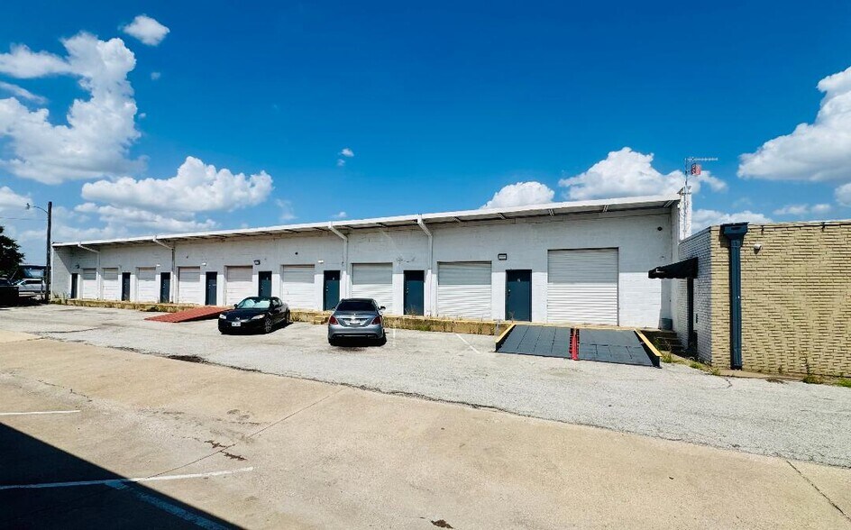 Primary Photo Of 4309 Action St, Garland Service For Sale