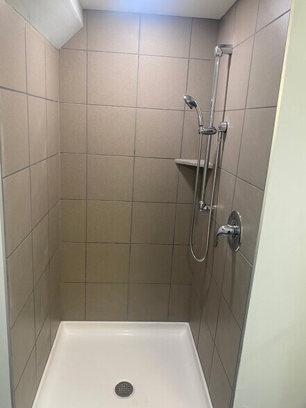 More Photos Of 818 Grand Ave, Glenwood Springs Office For Sale