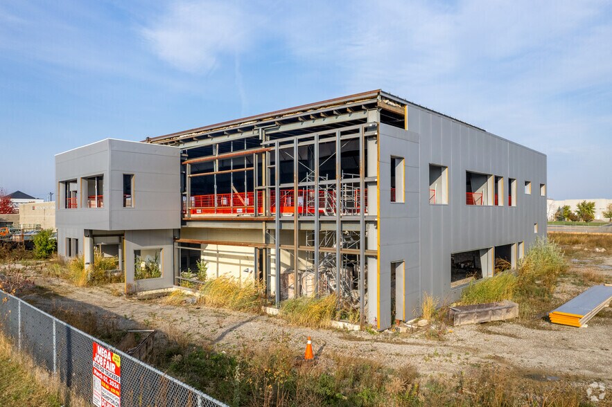 More Photos Of 10 Vice Regent Blvd, Toronto Land For Lease
