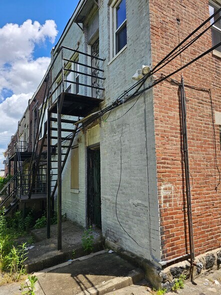 More Photos Of 138 S 48th St, Philadelphia Apartments For Sale