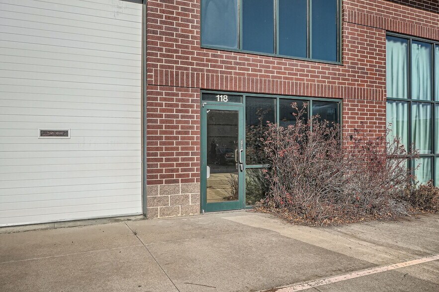 More Photos Of 11919 W I-70 N, Wheat Ridge Warehouse For Sale